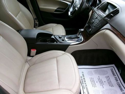Used 2013 Buick Regal Premium FWD image 17