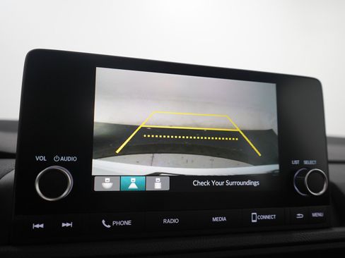 Used 2024 Honda CR-V LX image 26