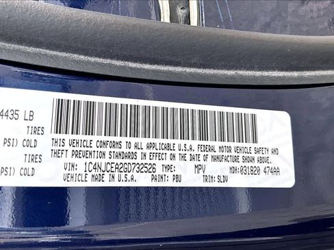 Used 2016 Jeep Compass High Altitude image 32