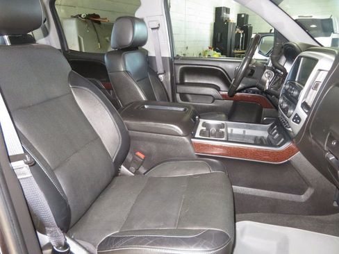 Used 2015 GMC Sierra 1500 SLT w/ SLT Crew Cab Value Package image 37