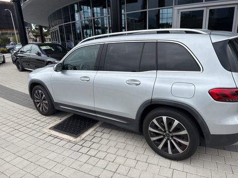 Certified 2022 Mercedes-Benz GLB 250 4MATIC image 3