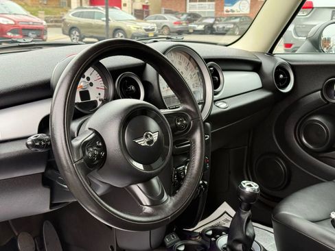 Used 2013 MINI Cooper Clubman image 17