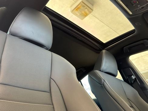 Used 2026 Lexus IS 350 F Sport w/ Accessory Package Z1 RWD image 17
