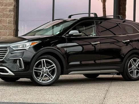 Used 2018 Hyundai Santa Fe Limited FWD image 3