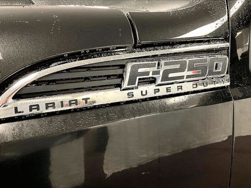 Used 2015 Ford F250 Platinum image 13