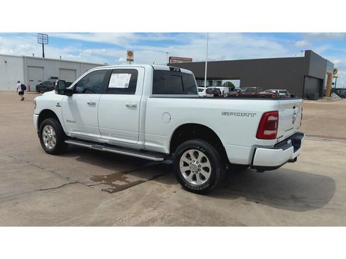 Used 2024 RAM 3500 Laramie w/ Sport Appearance Package AWD/4WD image 6