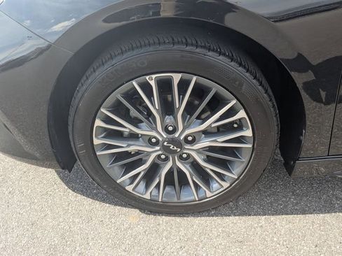 Used 2023 Kia Forte GT-Line image 27