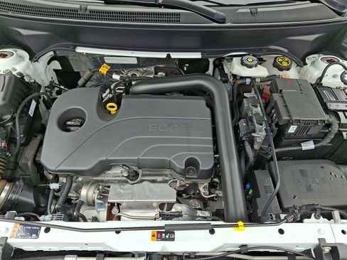 Used 2024 Chevrolet Equinox LT image 28