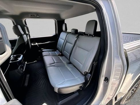 Used 2022 Ford F150 XLT w/ Equipment Group 302A High AWD/4WD image 22