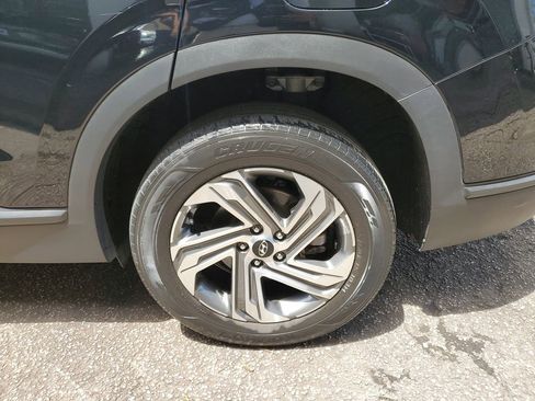 Used 2023 Hyundai Santa Fe SE w/ Cargo Package image 10