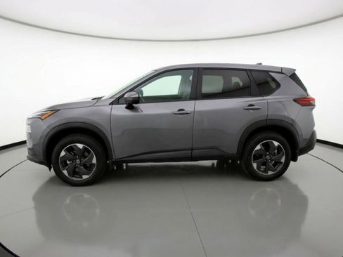 Used 2025 Nissan Rogue SV AWD/4WD image 5