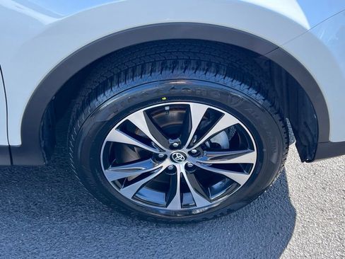 Used 2015 Toyota RAV4 Limited AWD/4WD image 6