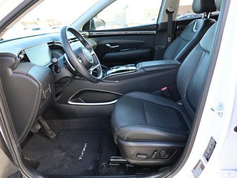 Certified 2022 Hyundai Tucson Limited w/ Cargo Package image 18