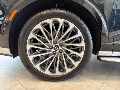 New 2026 Hyundai Palisade Calligraphy AWD/4WD image 9