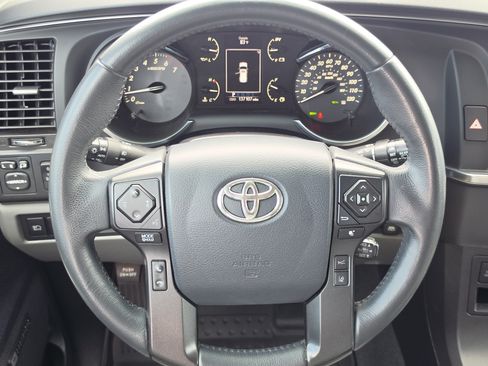 Used 2019 Toyota Sequoia Limited w/ Safety & Convenience Package RWD image 19