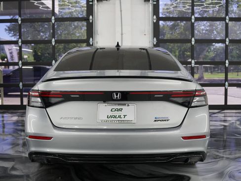 Used 2024 Honda Accord Sport image 7