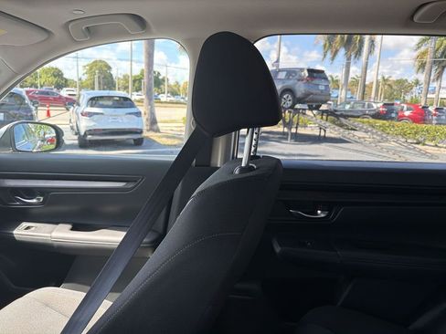 Certified 2025 Honda CR-V EX image 12