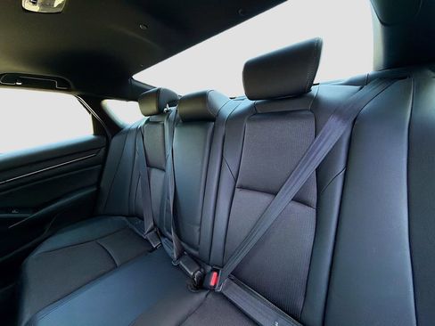 Used 2021 Honda Accord Sport image 24