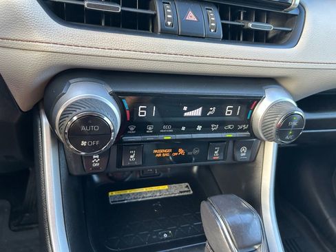 Used 2021 Toyota RAV4 XLE Premium FWD image 26