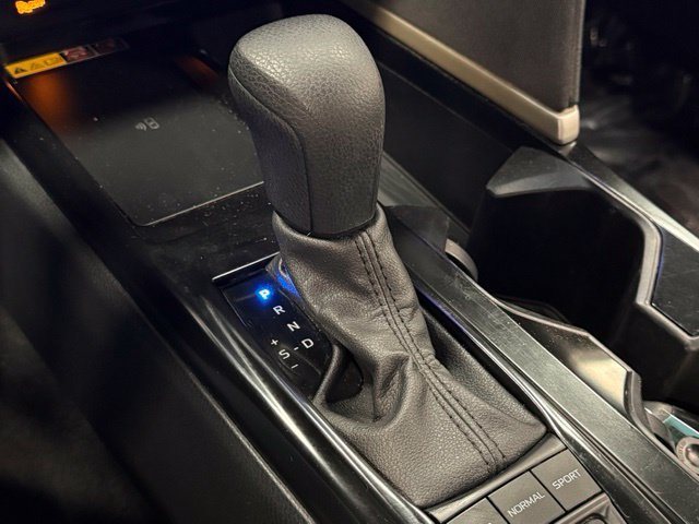 Used 2025 Toyota Camry LE FWD image 26