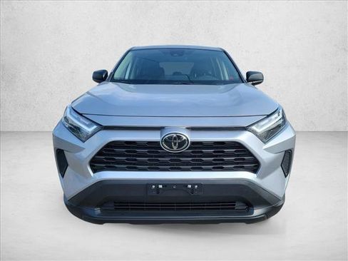 Used 2023 Toyota RAV4 LE FWD image 2