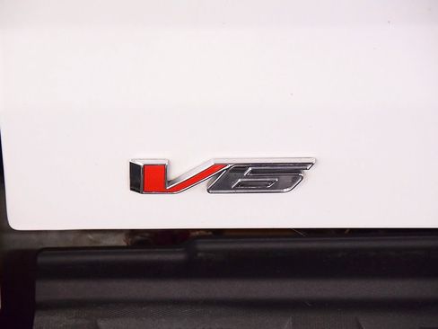 Used 2022 GMC Canyon Elevation RWD image 14