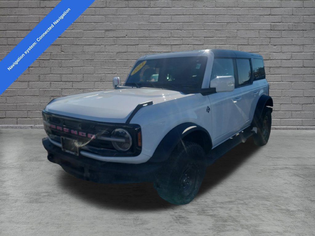 Used 2024 Ford Bronco Outer Banks AWD/4WD image 3