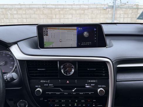 Used 2018 Lexus RX 350 AWD w/ Premium Package image 27