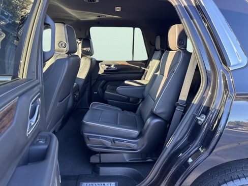 Used 2024 Chevrolet Tahoe Premier image 23