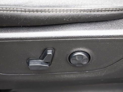 Used 2020 RAM 1500 Big Horn image 13