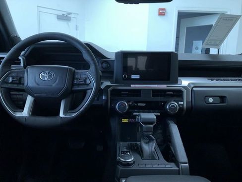 New 2026 Toyota Tacoma SR5 AWD/4WD image 11