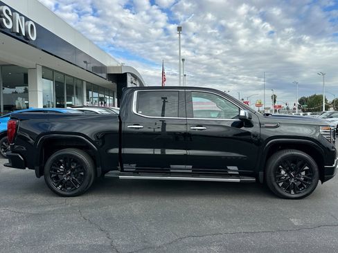 New 2026 GMC Sierra 1500 Denali w/ Technology Package image 4