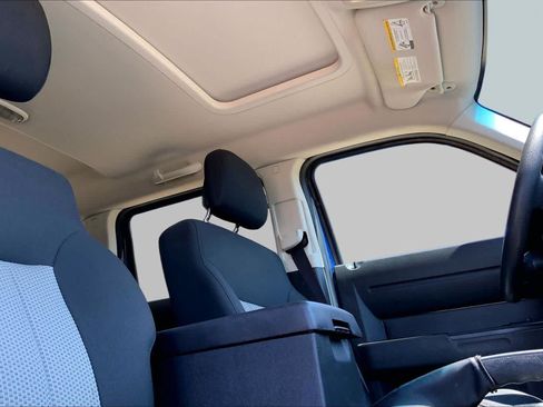 Used 2010 Dodge Nitro SE w/ Popular Equipment Group AWD/4WD image 13