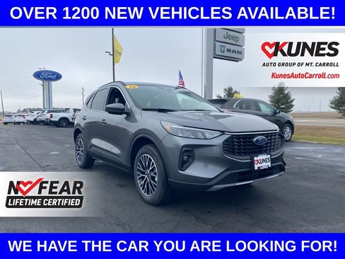 New 2026 Ford Escape SE w/ Class II Trailer Tow Package FWD image 1