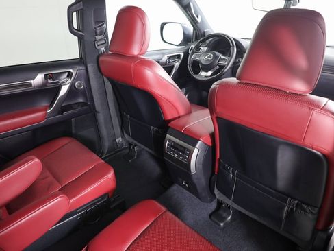 Used 2023 Lexus GX 460 Luxury w/ Sport Design Package image 52