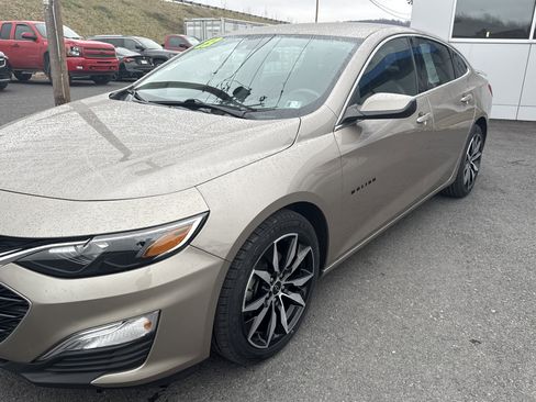 Used 2023 Chevrolet Malibu RS FWD image 7