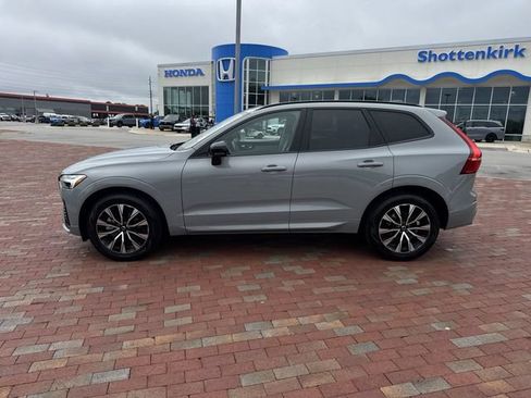 Used 2025 Volvo XC60 B5 Core w/ Protection Package Premier AWD/4WD image 33