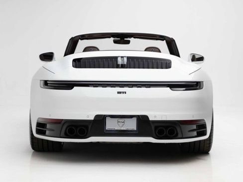 Used 2024 Porsche 911 Carrera image 7