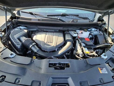 Certified 2024 Chevrolet Traverse LT image 31