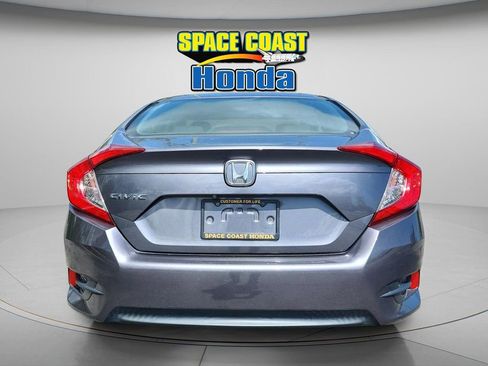 Used 2018 Honda Civic LX image 4