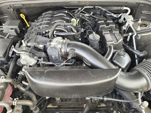 Used 2024 Dodge Durango GT image 29