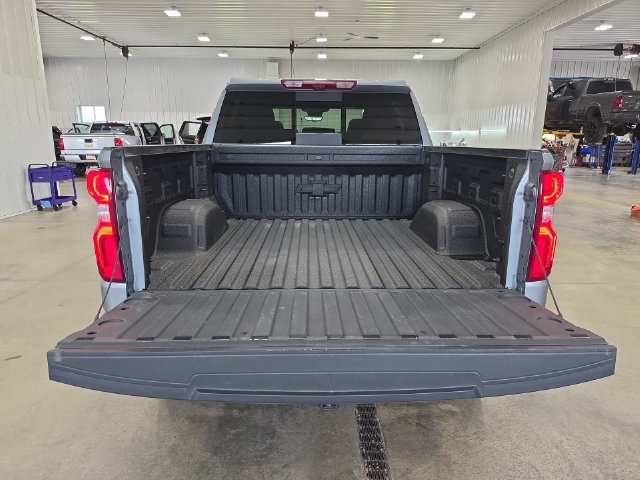 Used 2025 Chevrolet Silverado 1500 High Country w/ Technology Package AWD/4WD image 27