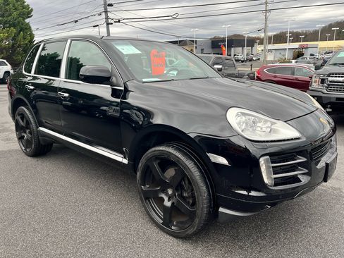 Used 2009 Porsche Cayenne image 3