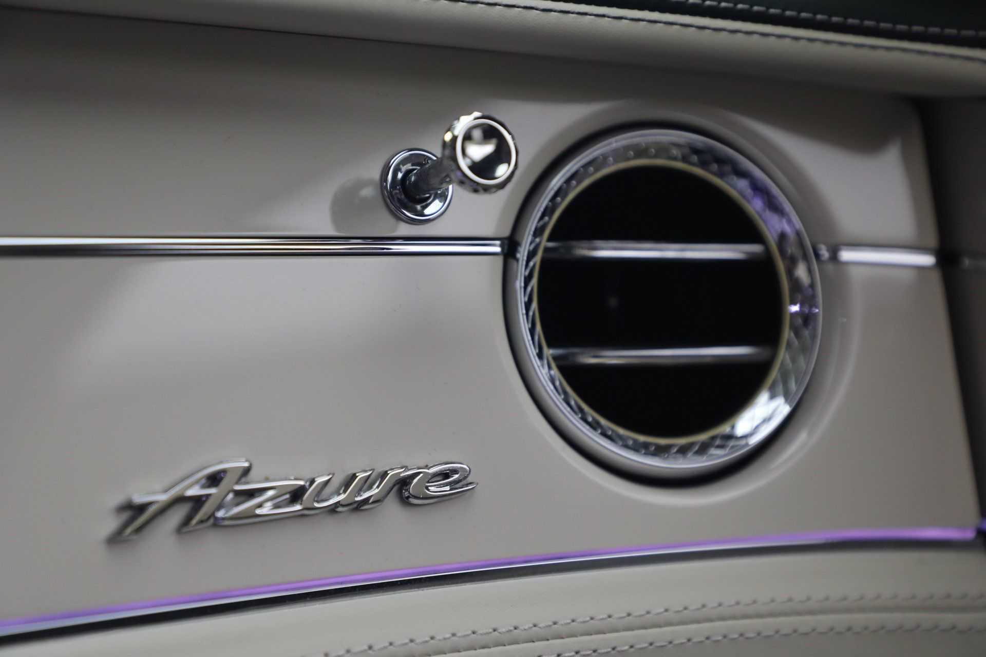 Certified 2026 Bentley Continental GT Azure AWD/4WD image 27