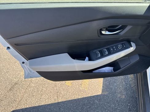 Used 2025 Honda Accord LX image 7