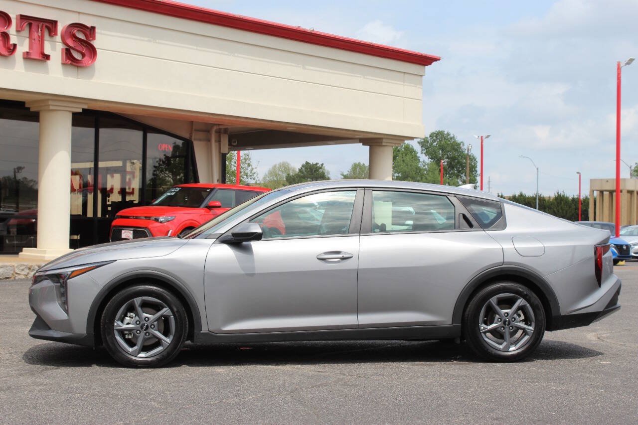 Used 2025 Kia K4 FWD image 6