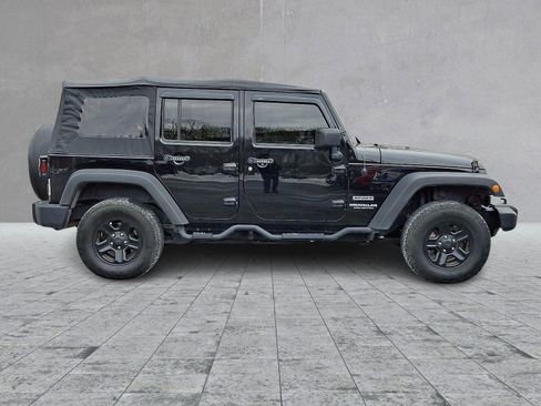 Used 2017 Jeep Wrangler Unlimited Sport w/ Connectivity Group image 8