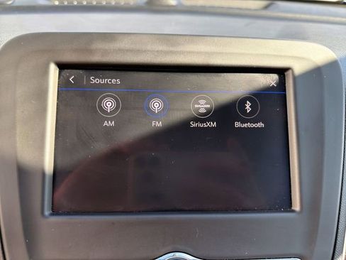 Certified 2023 Chevrolet Equinox RS FWD image 18