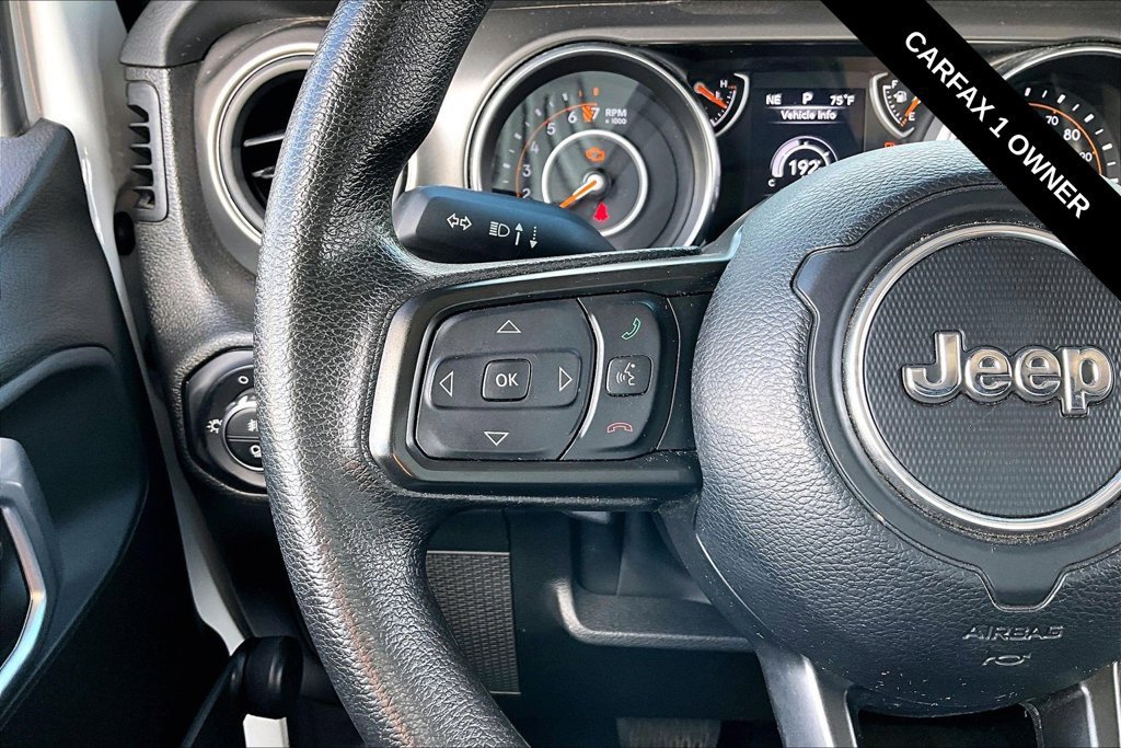 Used 2022 Jeep Gladiator Sport AWD/4WD image 16