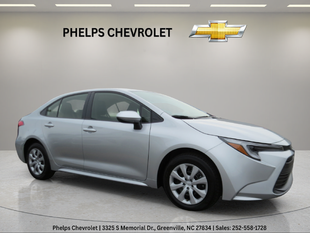 Used 2026 Toyota Corolla LE FWD image 1